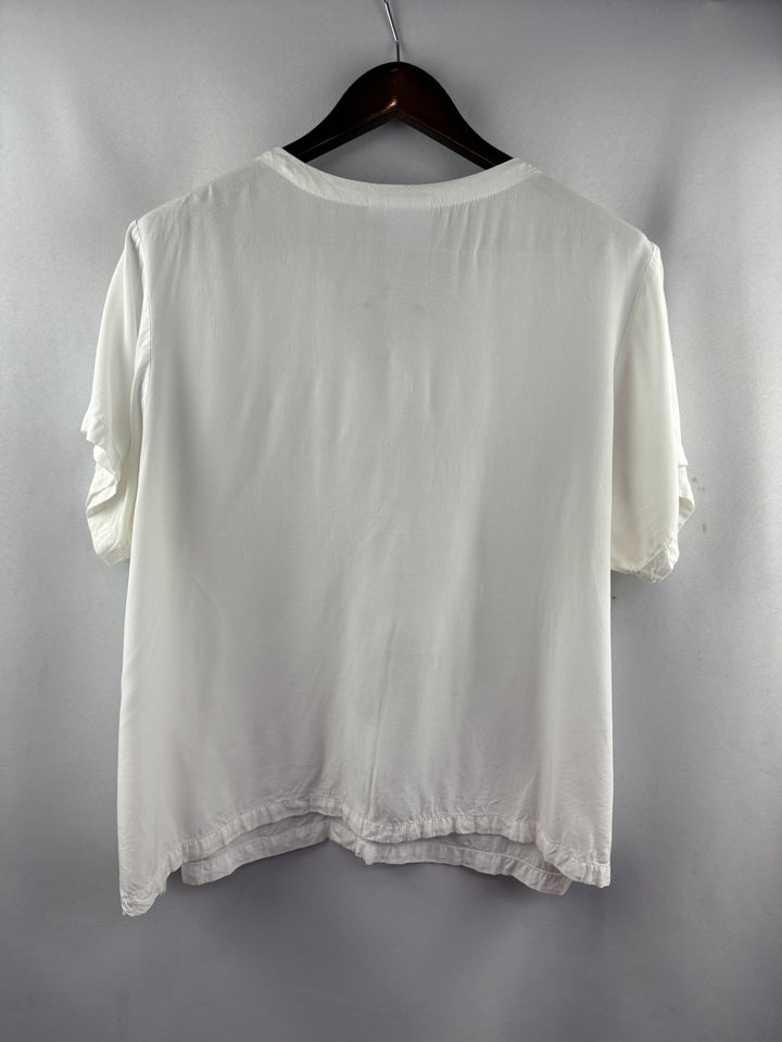 Women’s Blue Ginger XL White Button Up Blouse