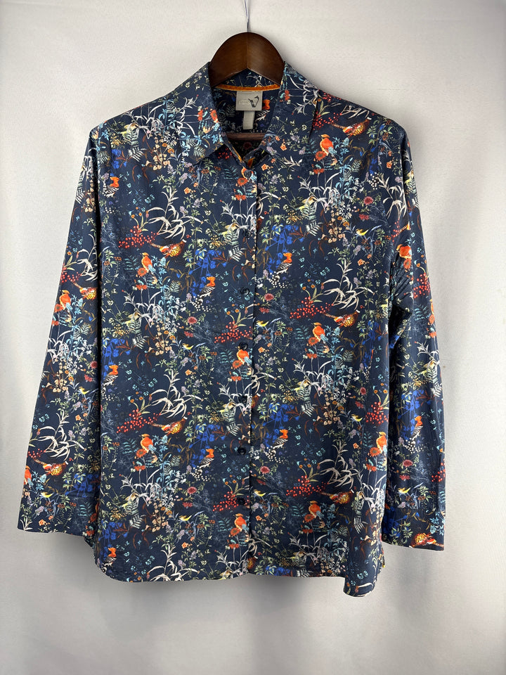 Women’s Von Landen Size 16/18  Navy Bird Patterned Button Up