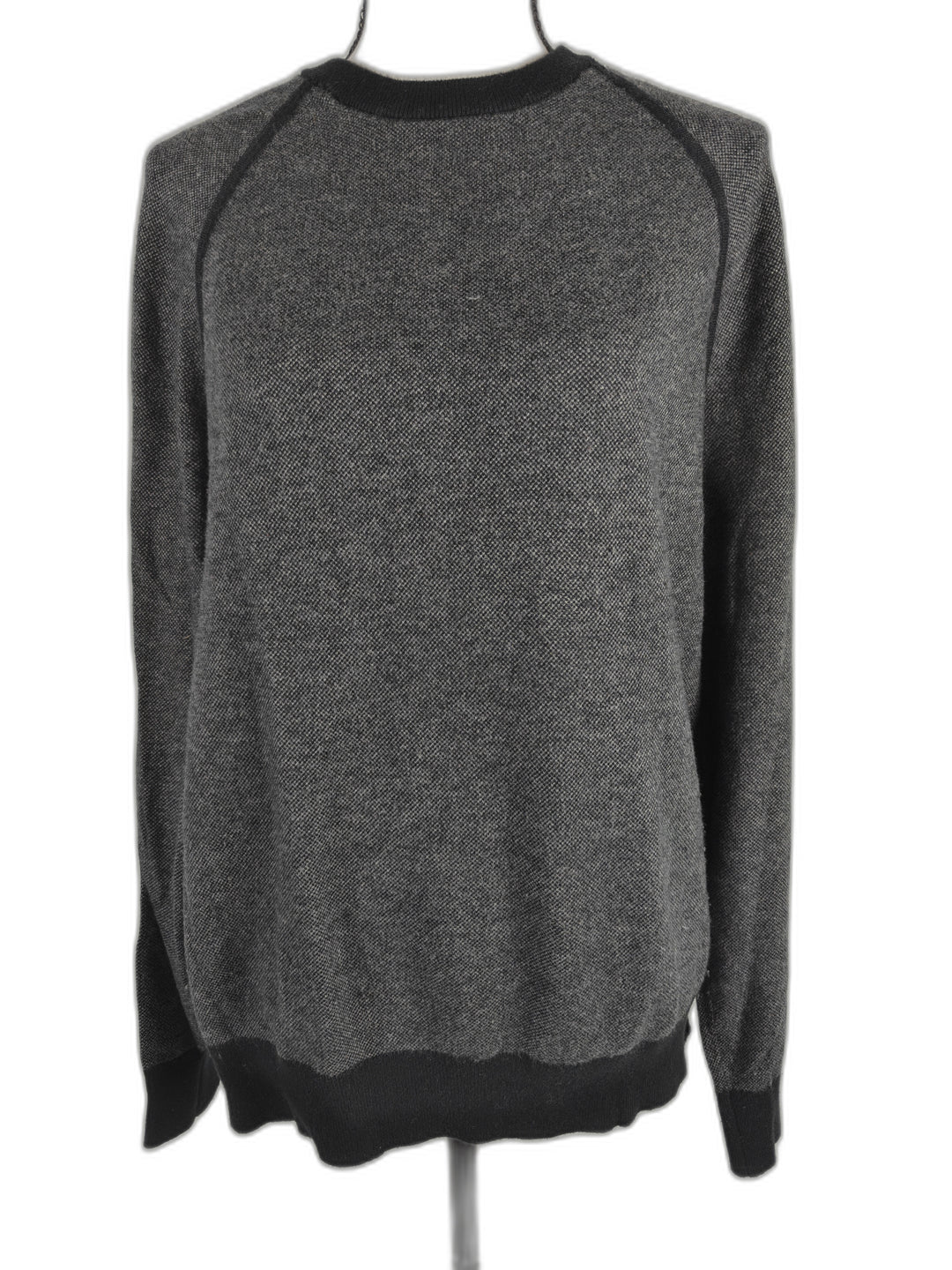 Women’s Banana Republic Sweater Gray Black Size M