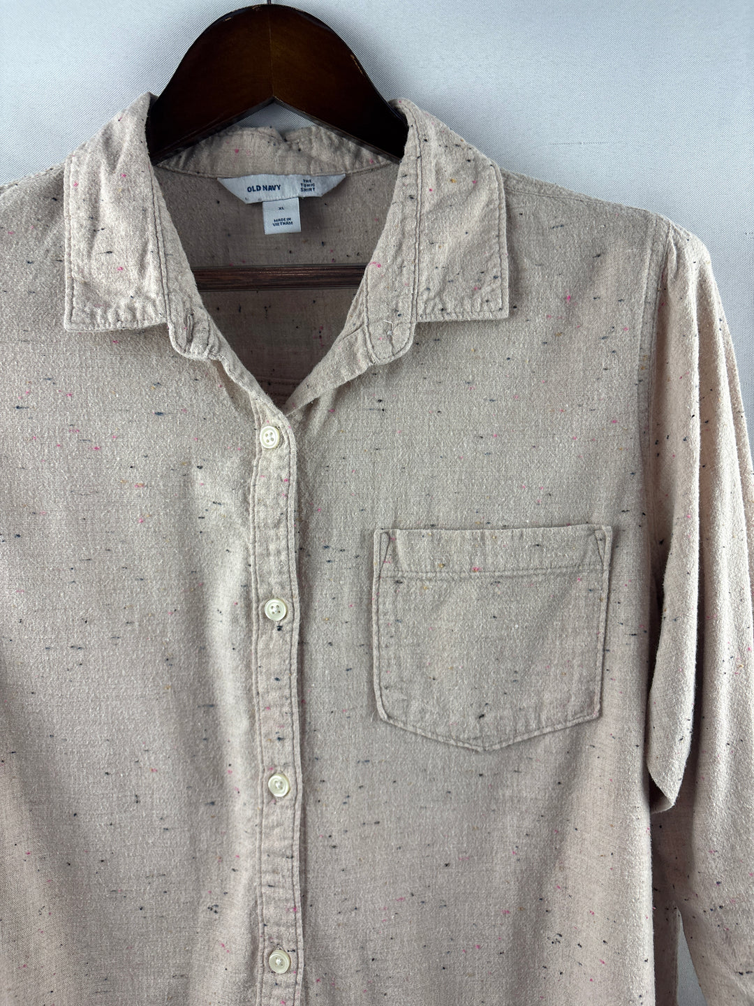 Women’s Old Navy XL Beige Button Up w/ Multicolored Details