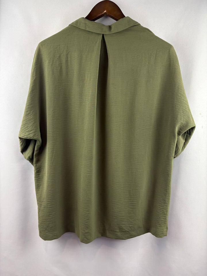 Women’s Dokotoo Medium Olive Green 3/4 Sleeve Blouse