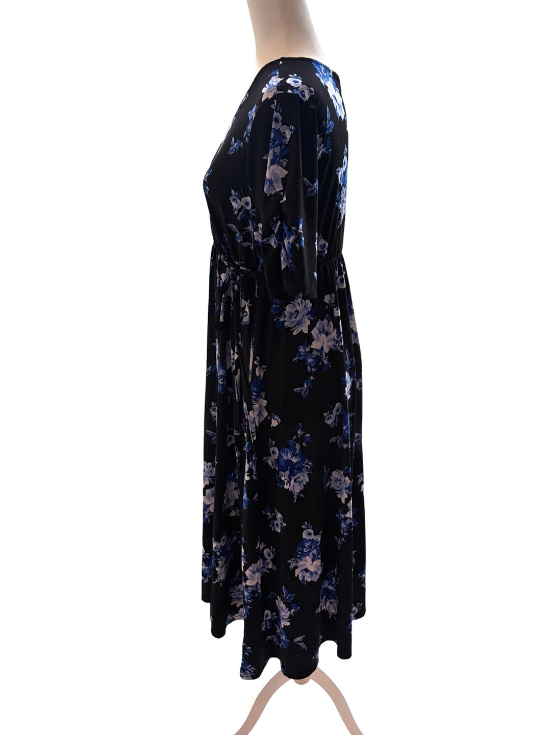 torrid Black Midi Dress with Blue and White Floral Print Size 1*