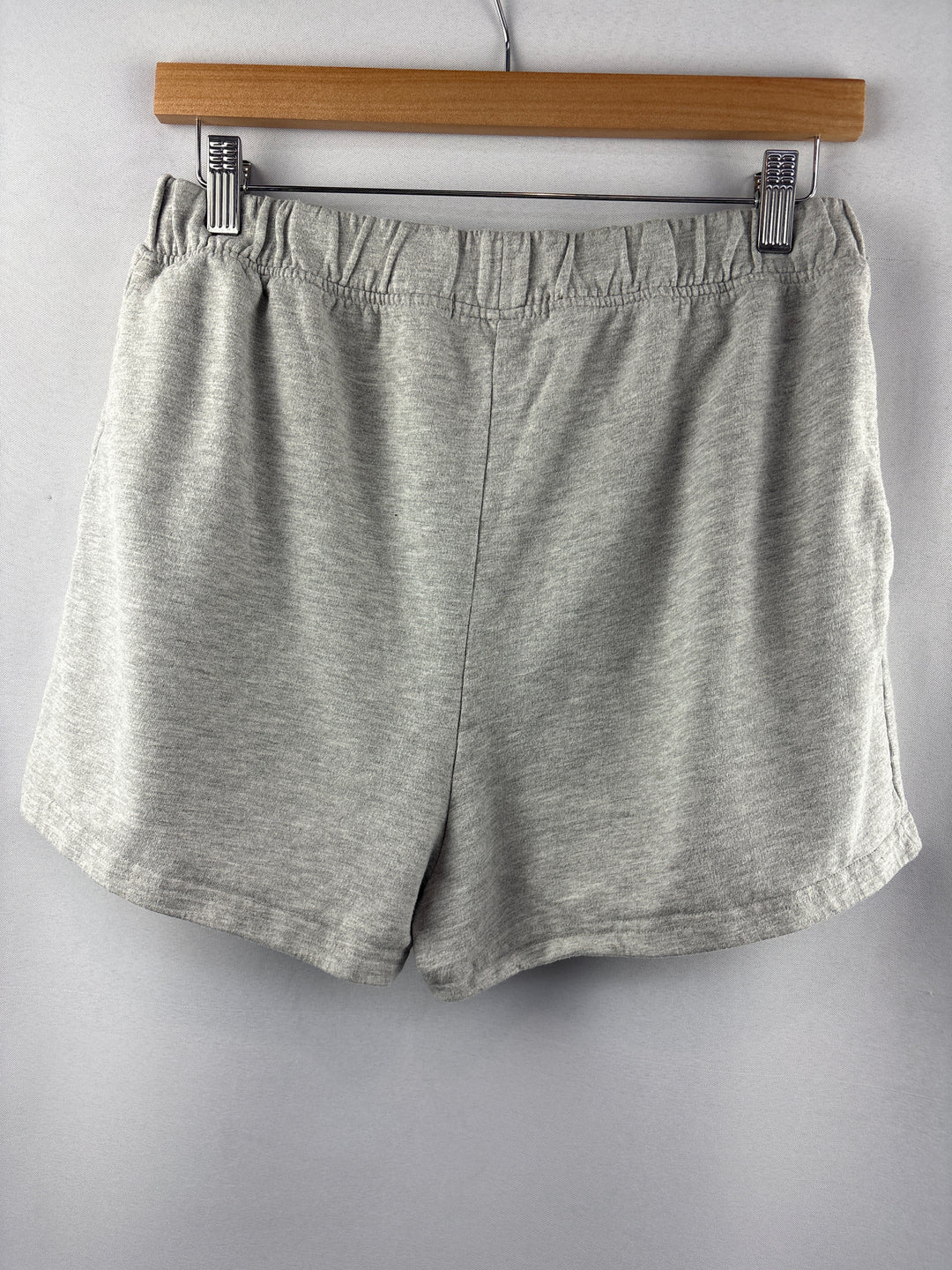 Women’s ThreadBare Size 8 Light Gray Lounge Shorts
