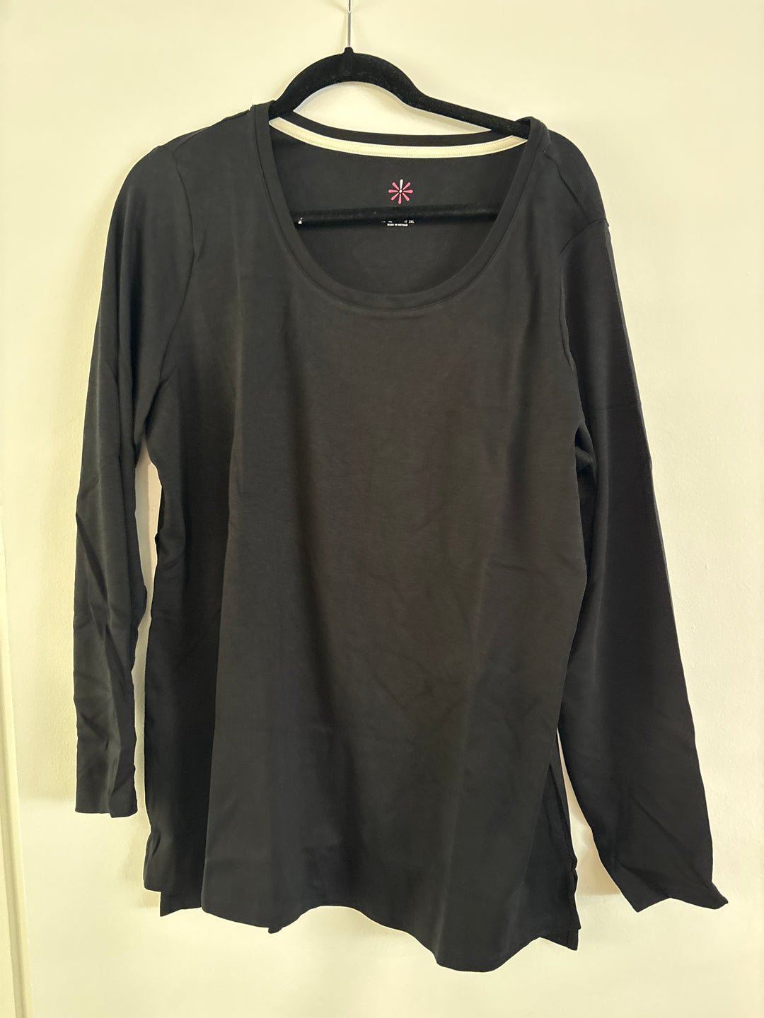 Issac Mizrahi Black Long Sleeve