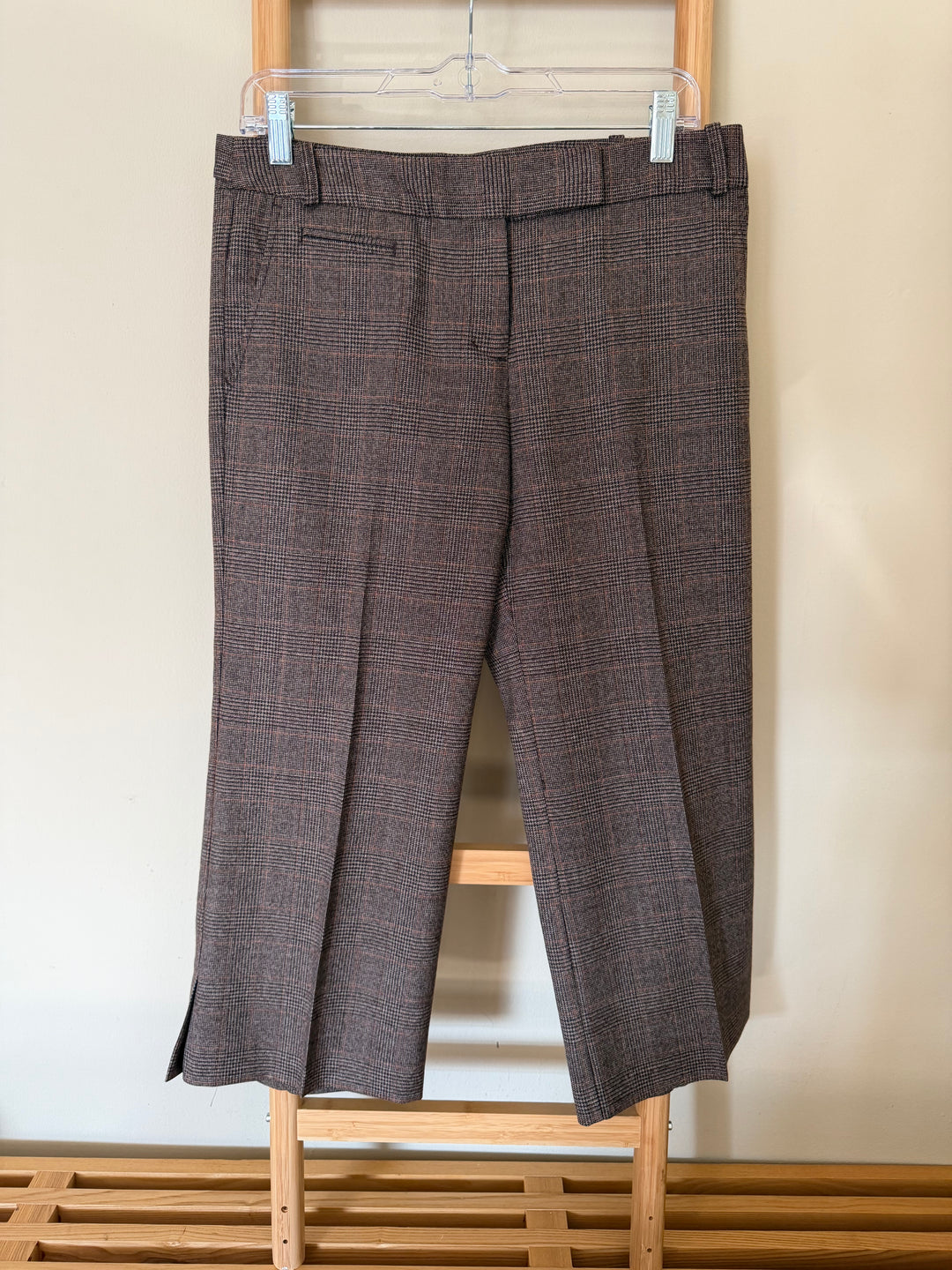 BCBGMAXAZRIA Brown Plaid Cropped Pants Size 6