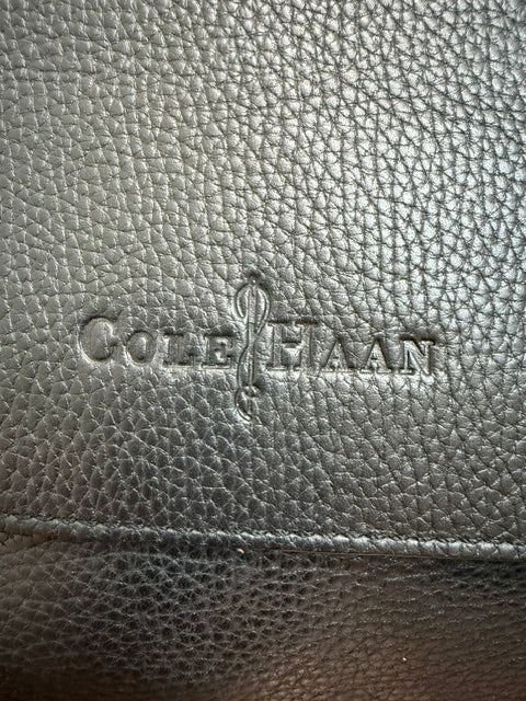 Cole Haan Men’s Black Pebbled Leather Crossbody Vintage Style Bag
