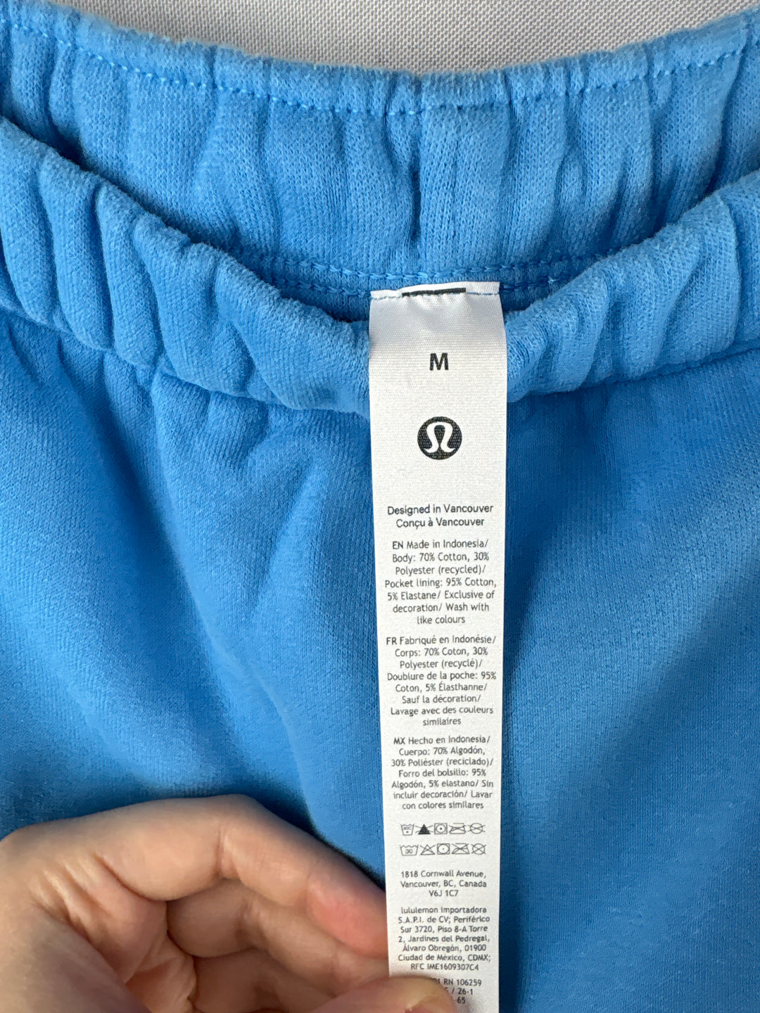 Women’s LuluLemon Medium Sky Blue Sweatpants