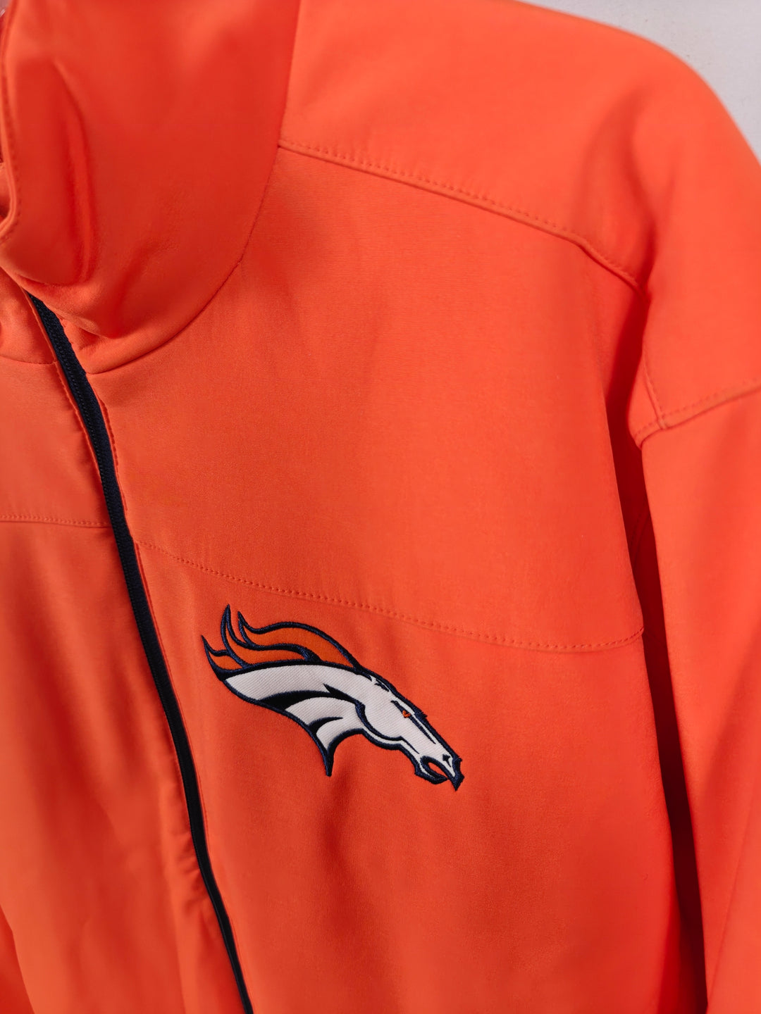 Mens NFL Denver Broncos Softshell Jacket Orange Full Zip XL New With Tags