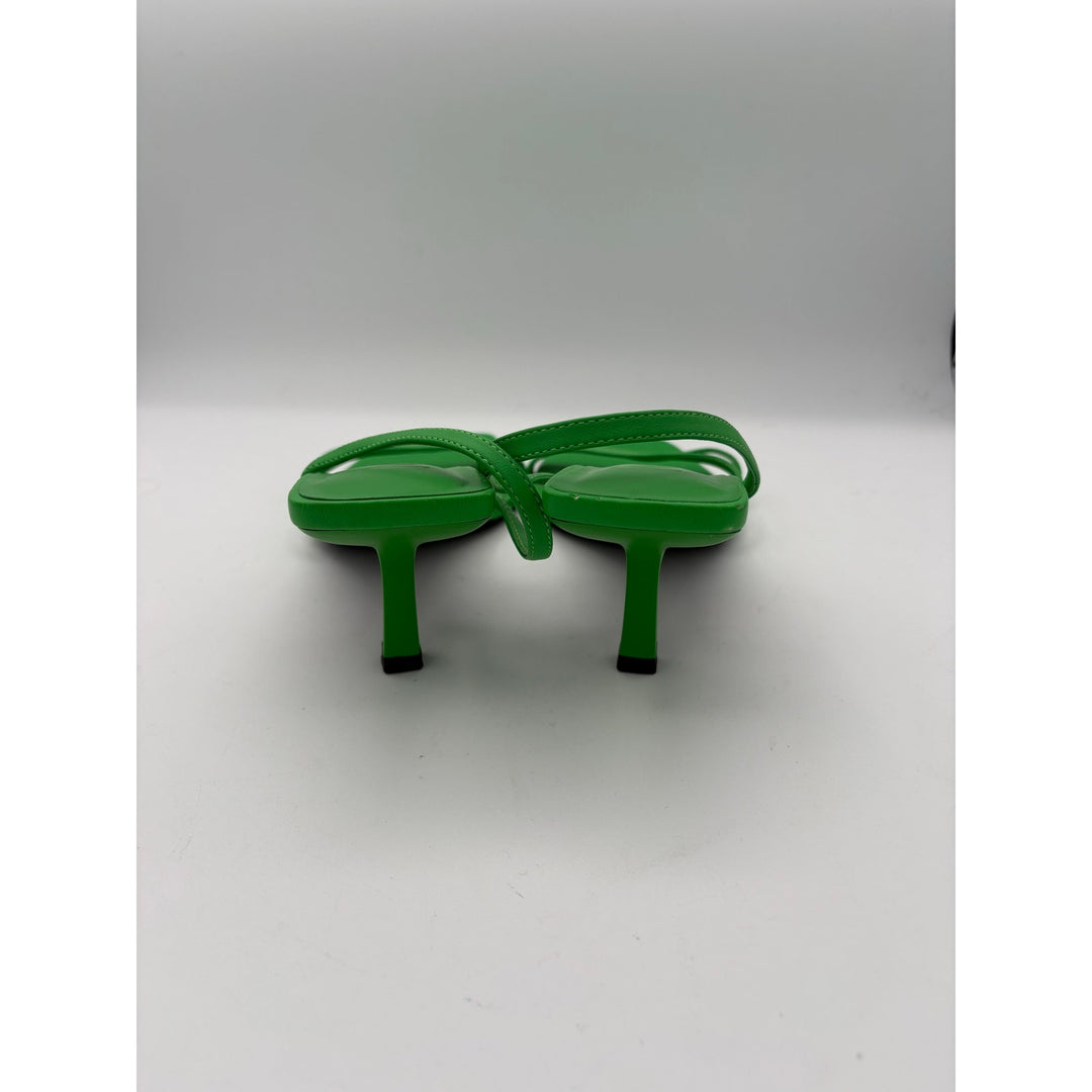 Women’s MMG Size 7.5 Bright Green Kitten Heels