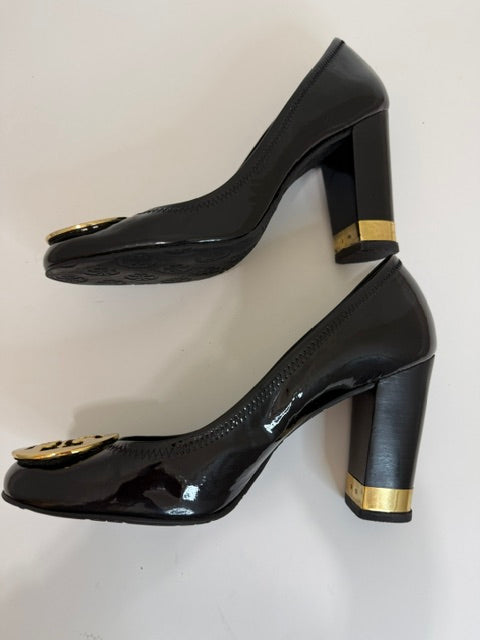 Tory Burch Maddie Patent Leather Pumps Gold Logo Sz 9.5