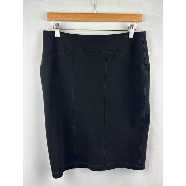 Women’s Karen Kane Medium Black Pencil Skirt w/ Back Slit
