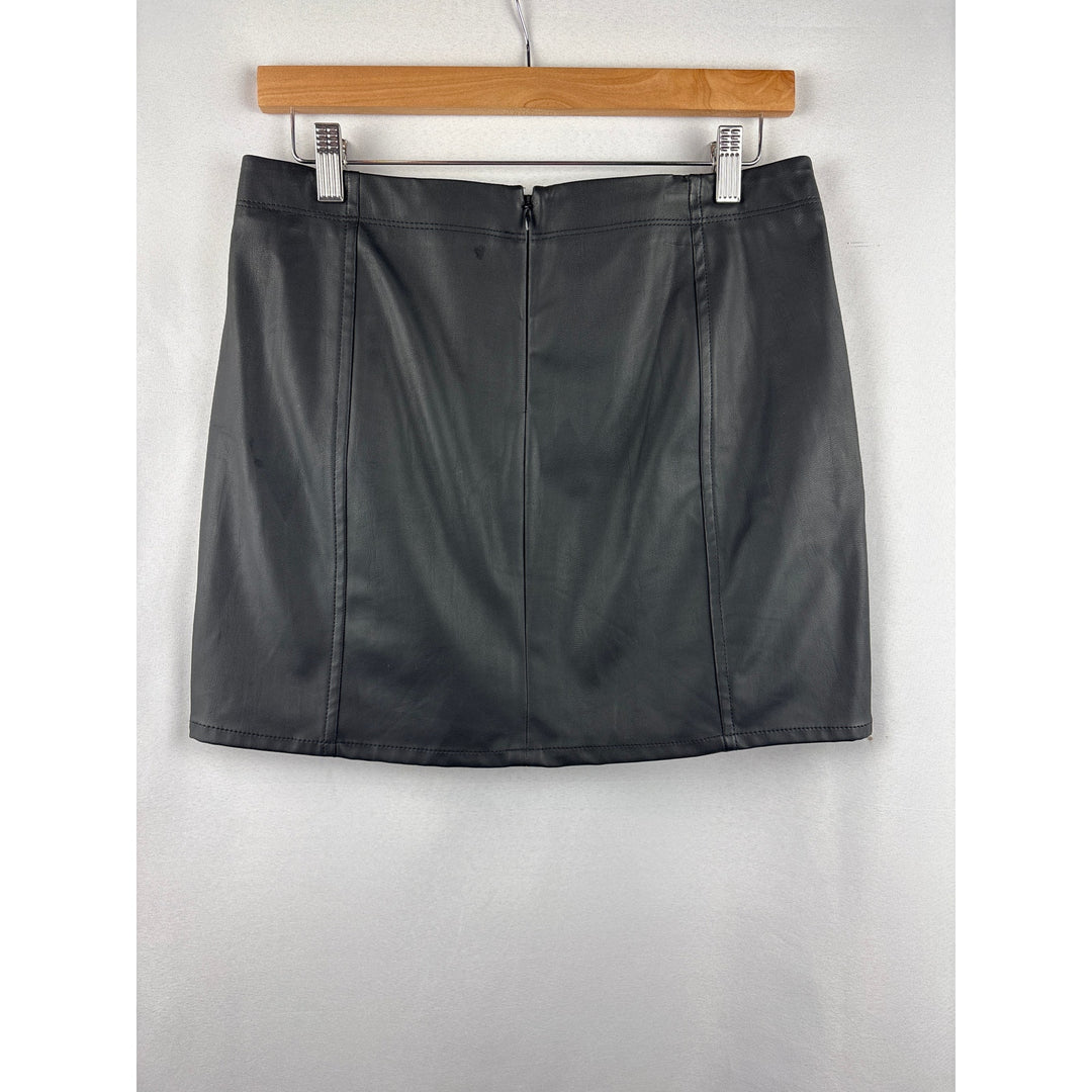 Women’s Express Size 4 Black Faux Leather Mini Skirt