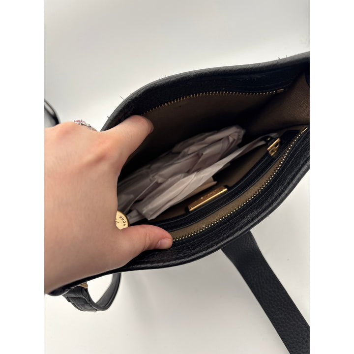 Women’s Gigi New York Black Leather Crossbody Purse