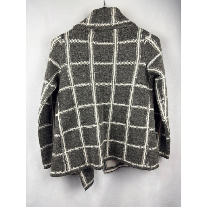 Women’s Ellen Tracy Small Grey w/ White Plaid Knit Single Button Sweater