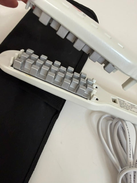 VOLOOM Classic 1.5 Inch Hair Volumizing Iron Pearl White With Heat Sleeve