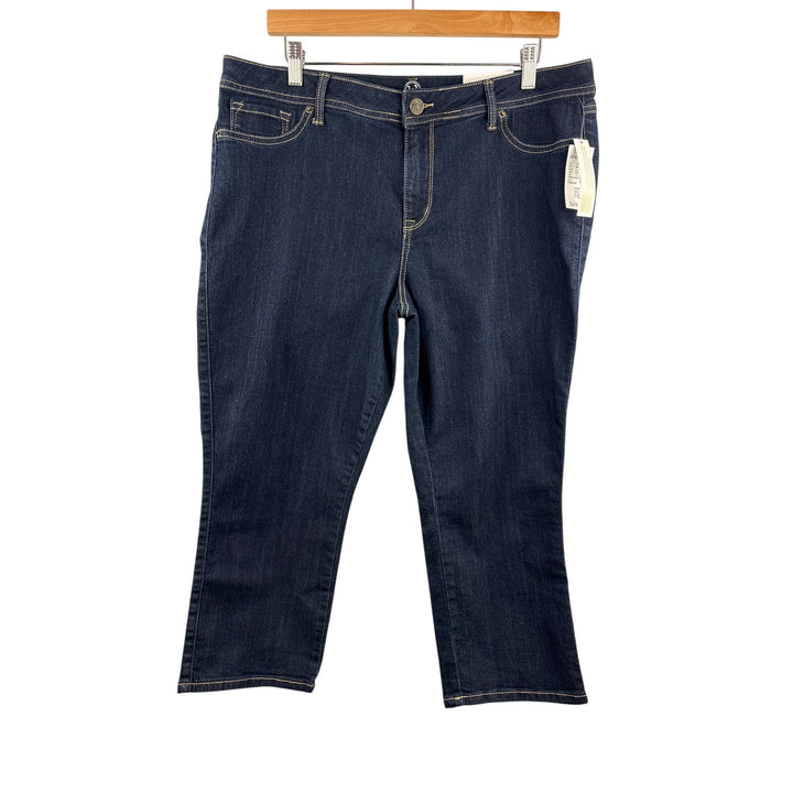 Women’s W62 Size 16 Dark Blue Capri Jeans