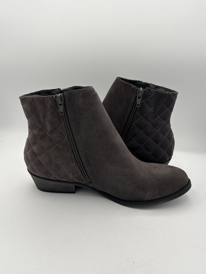 White Mountain Women&