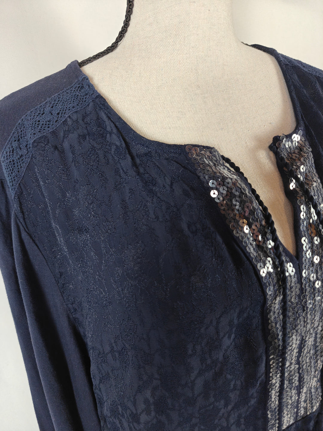 Women Chicos Tunic Top Navy Size 3