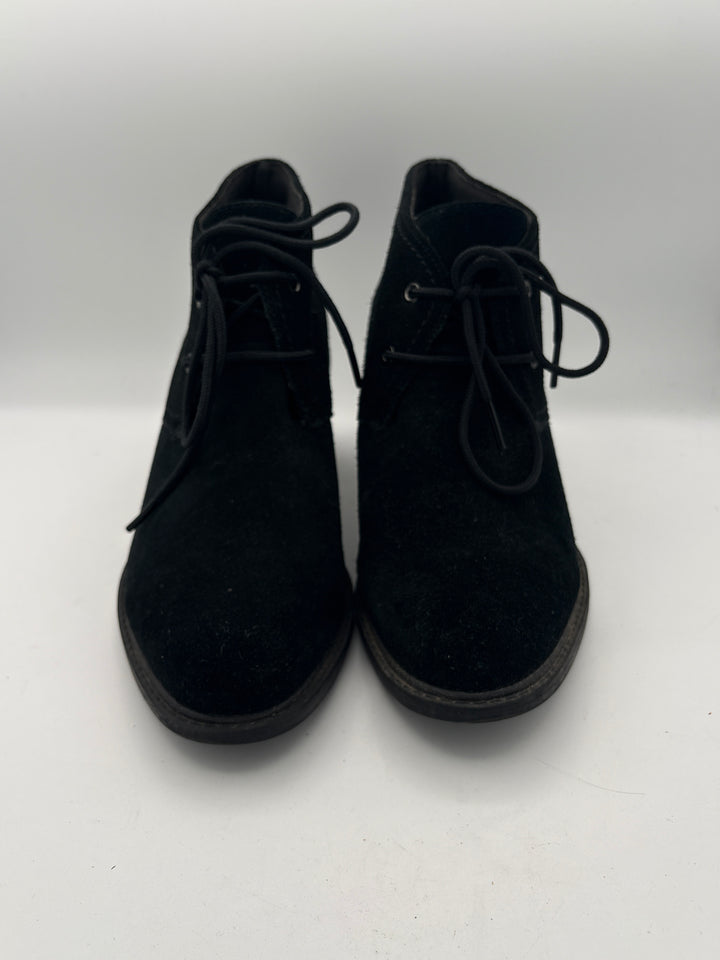 Women’s Clark’s Size 10 Black Suede Ankle Boots