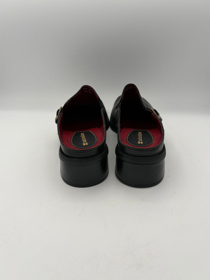 Women’s Naturalizer Size 8 Black Leather Heeled Loafers