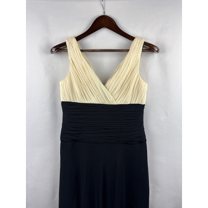 Women’s Jones New York Size 6 Cream & Black Ruched Dress