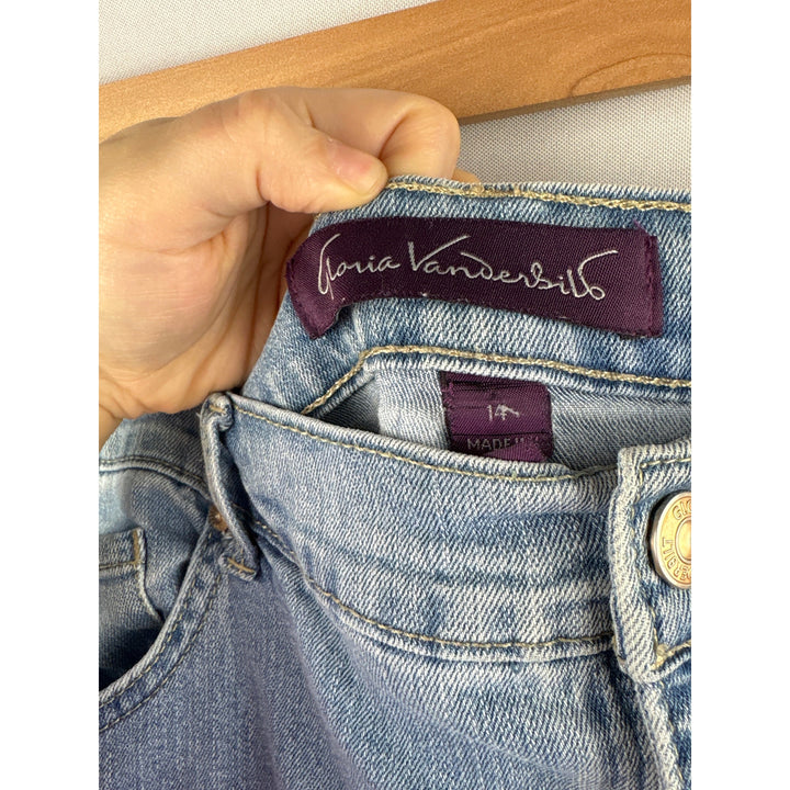 Women’s Gloria Vanderbilt Size 14 Light Blue Mom Jeans
