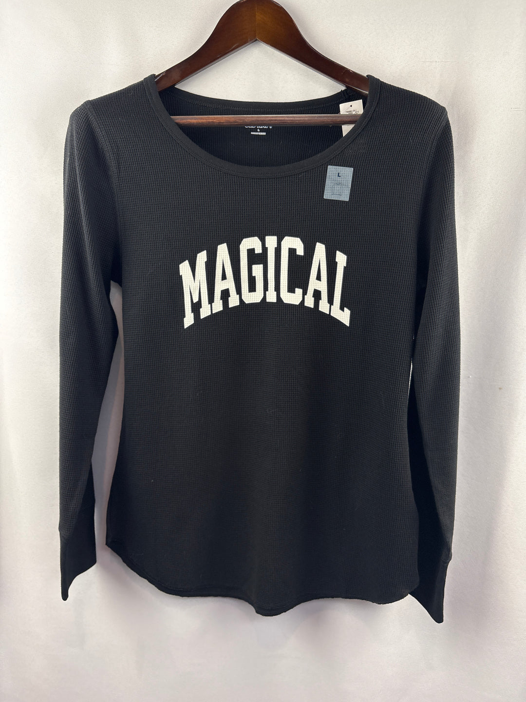 Women’s Old Navy Large Black Thermal Long Sleeve Graphic Shirt