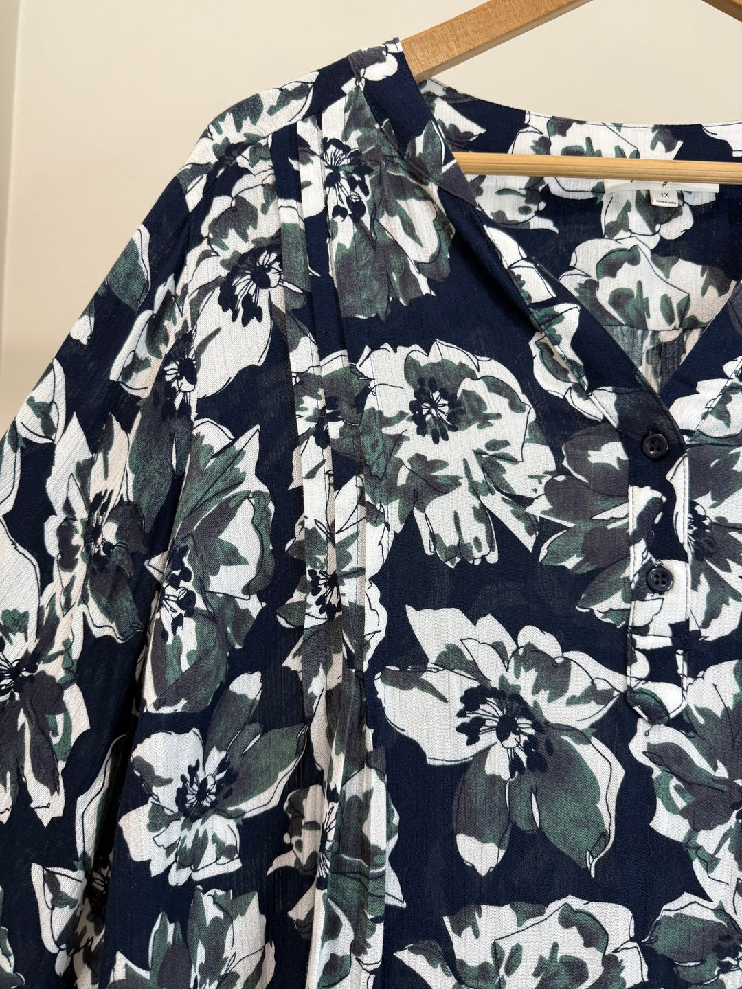 Monday Fun Floral Button Front Rayon Blouse Plus Size Navy Cream