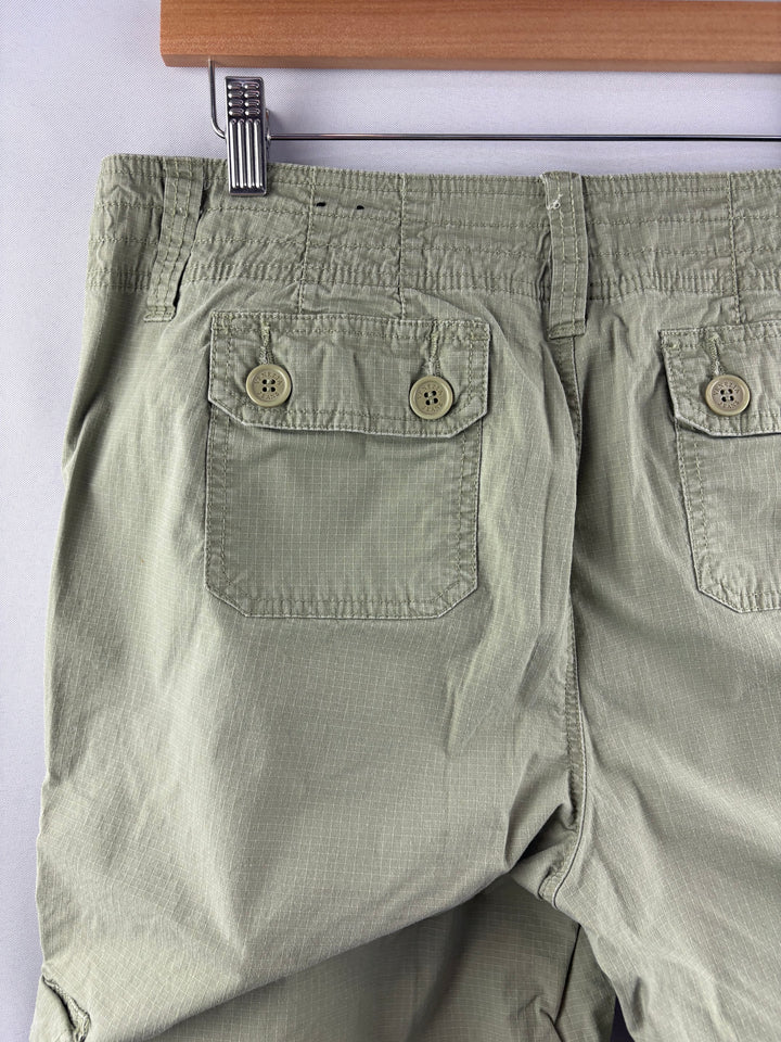 Women’s Venezia Size 14 Army Green Cargo Capris