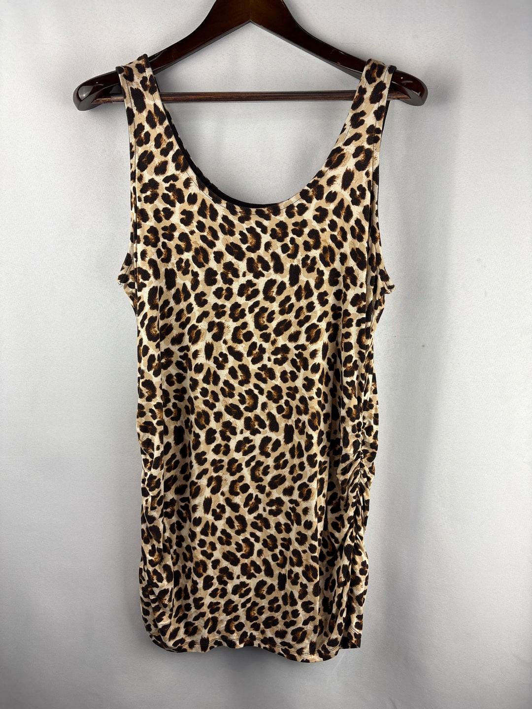 Women’s Torrid Size 2 Leopard Print Tank Blouse