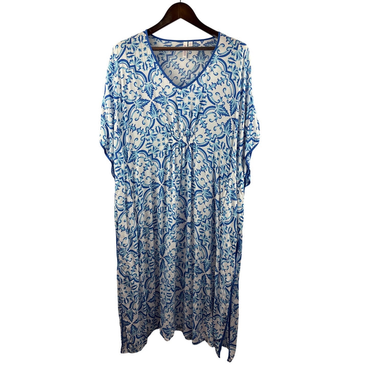 Women’s JoySpun XL White w/ Blue Paisley Patterned MuuMuu