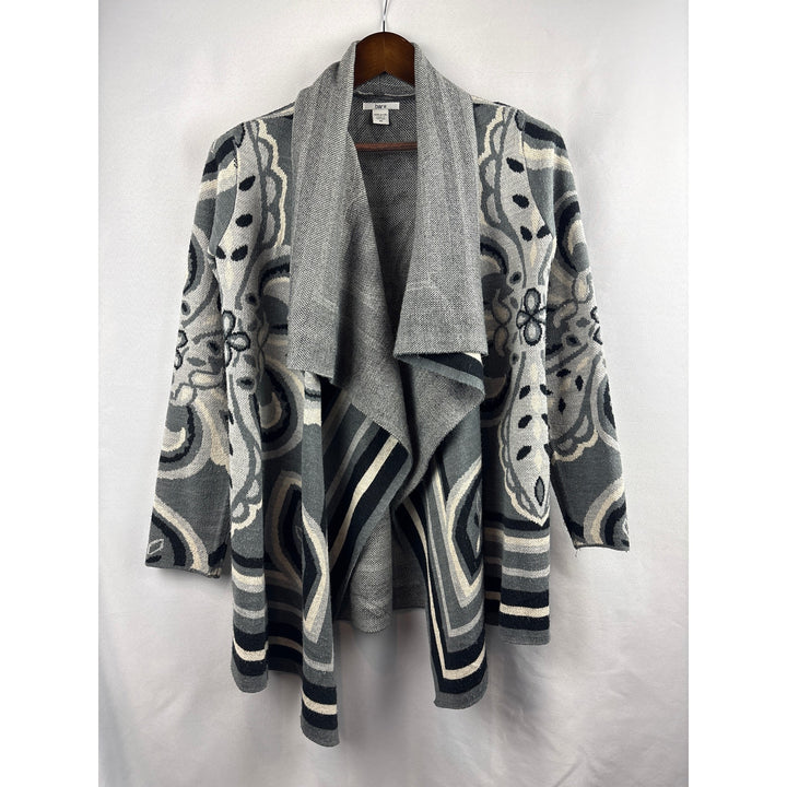 Women’s bar lll Medium Grey Patterned Cardigan