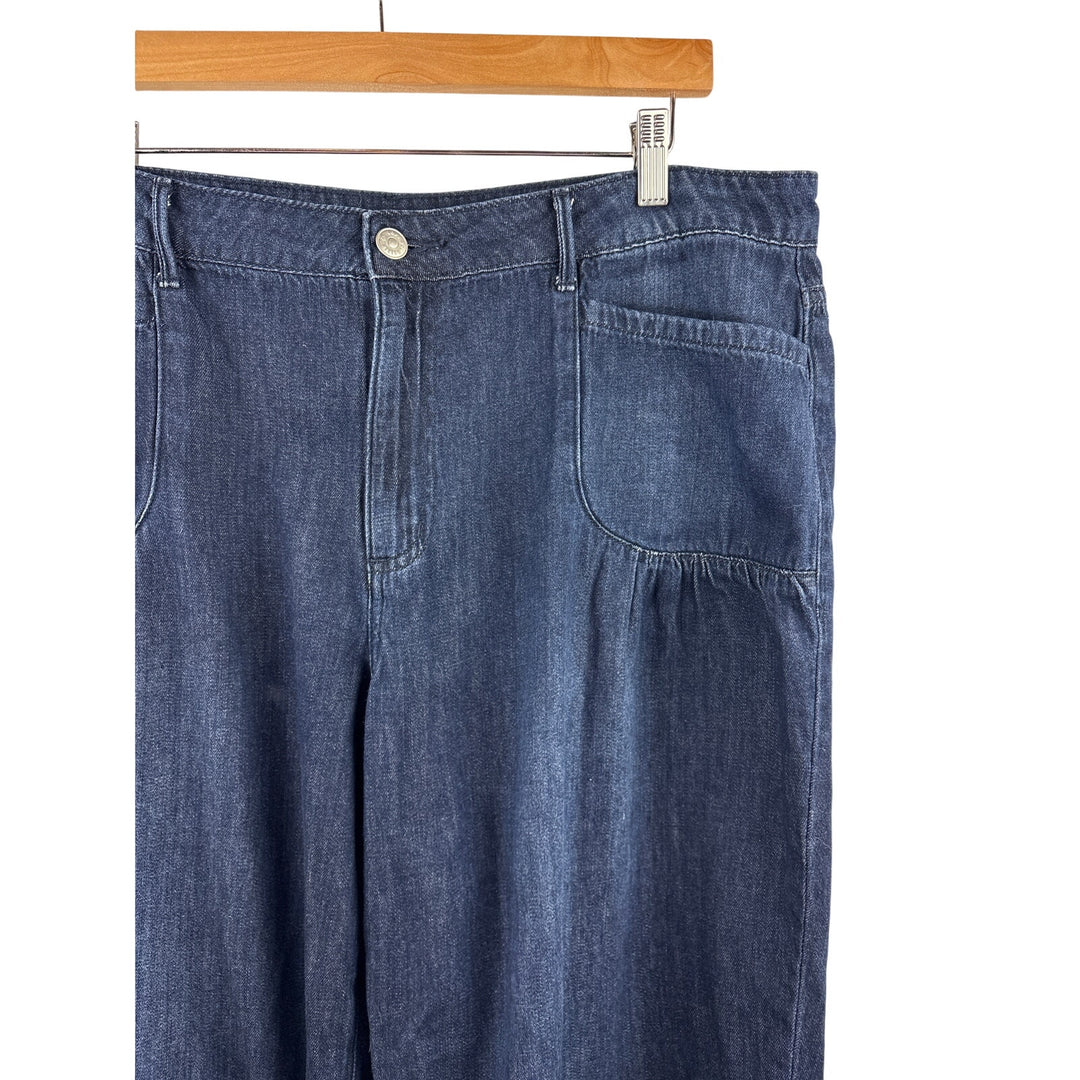 Women’s LOGO Size 16 Dark Blue Capri Jeans