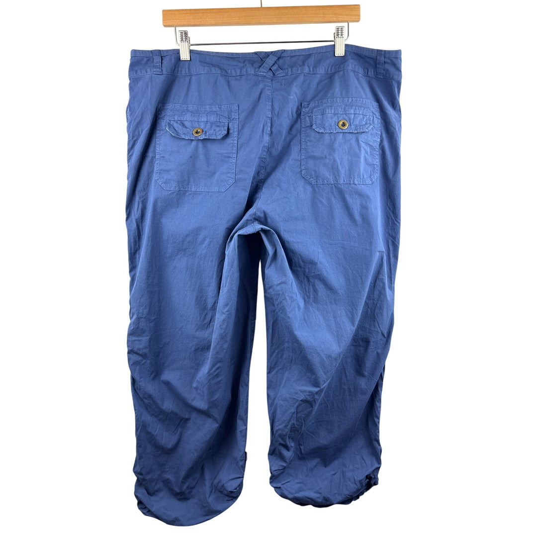Women’s Fresh Produce Size 1X Navy Blue Cargo Capris