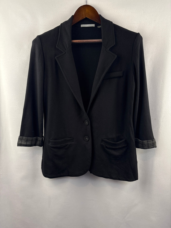 Women’s Tart Medium Black Buttoned Blazer