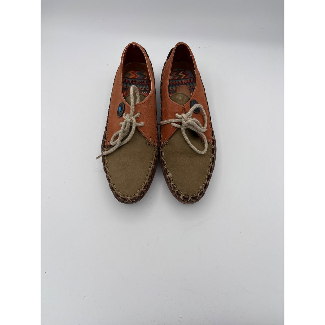 Vintage Hush Puppies Womens 5M Casual Two-Tone Leather Moccasins