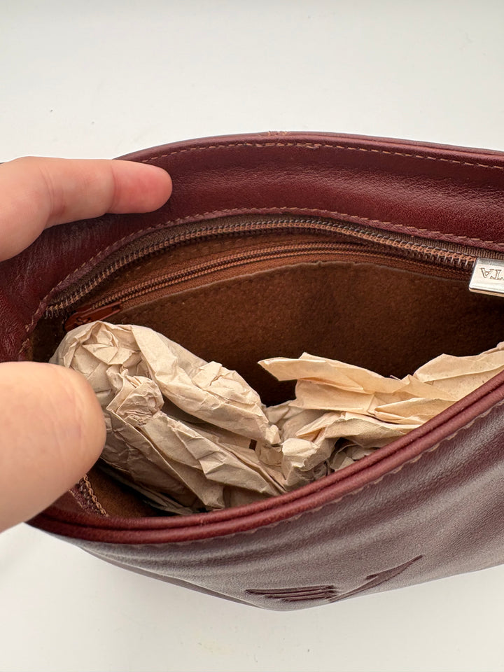 Women’s Vicosta Rust Red Leather Crossbody Purse