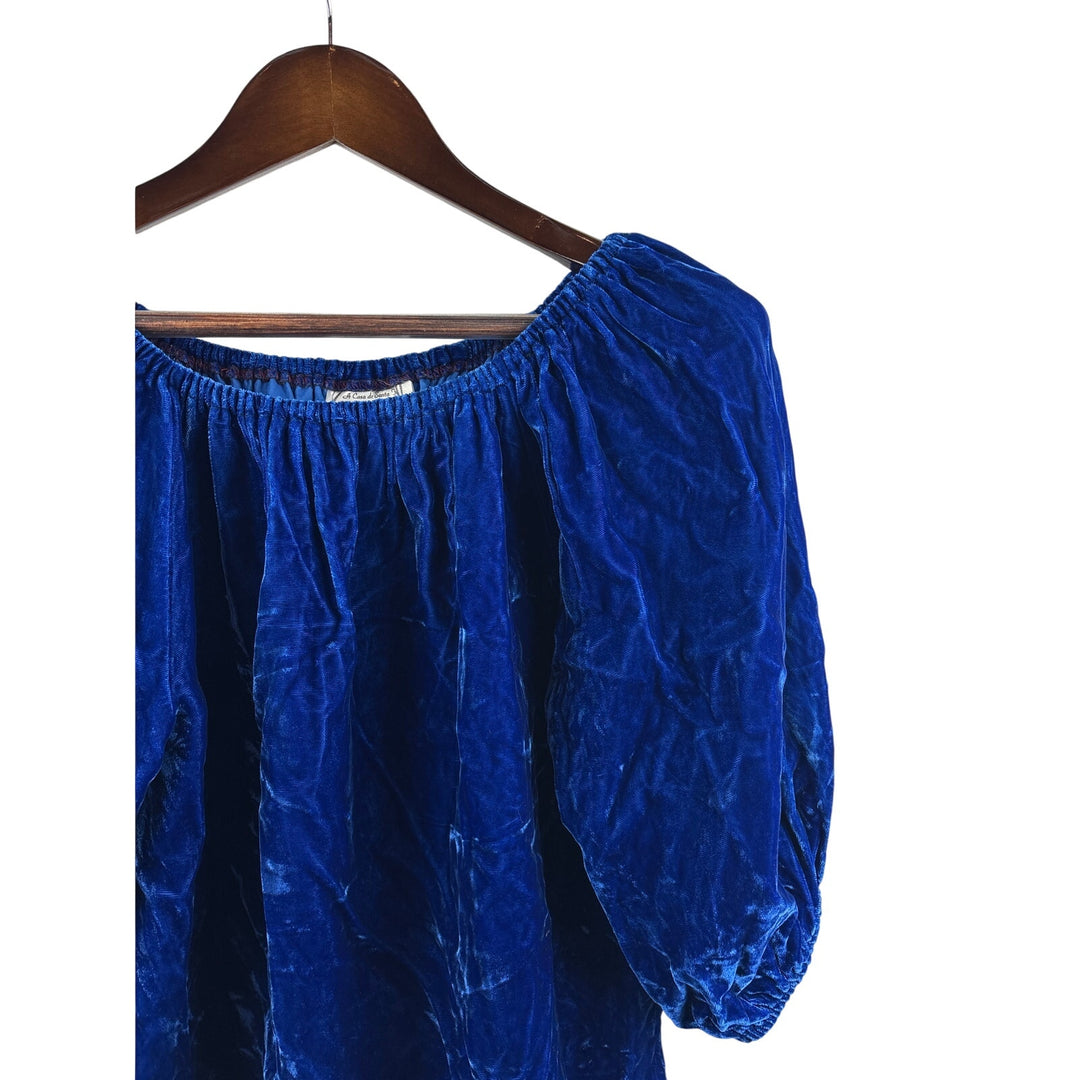 Women’s A Casa de Santa Fe Original Royal Blue Velvet Off the Shoulder Blouse