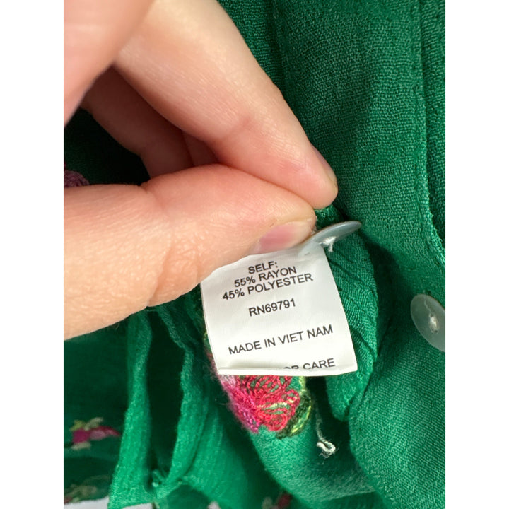 Women’s Fig & Flowers XL Green w/ Pink Floral Embroidery Button Up Blouse