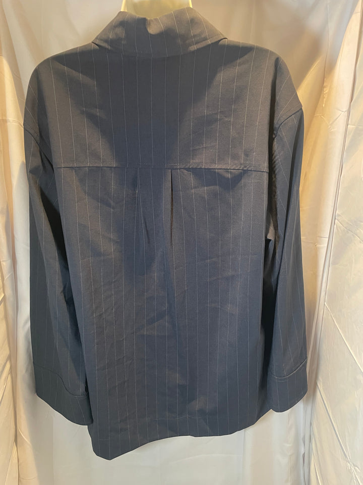 MNG Blouse w/ 2 Front Pockets - NWT - Size M