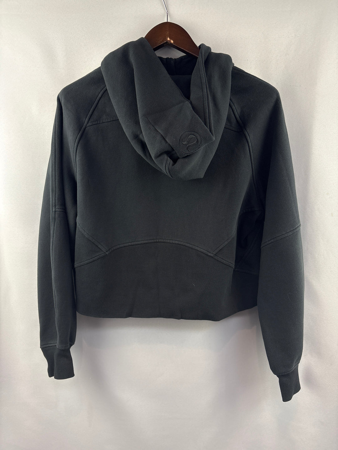 Women’s LuluLemon Size M/L Black Zip Hoodie