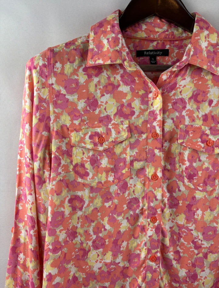 Women’s Relativity Small Multicolor Patterned Button Up