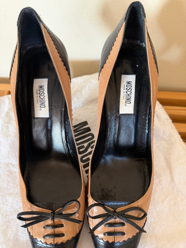 Vintage Moschino Two-Tone Leather Bow Pumps Size 39