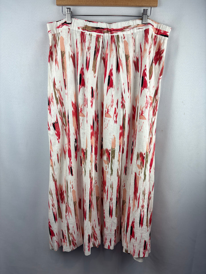 Women’s DKNY XL White Multicolored Patterned Skirt Set