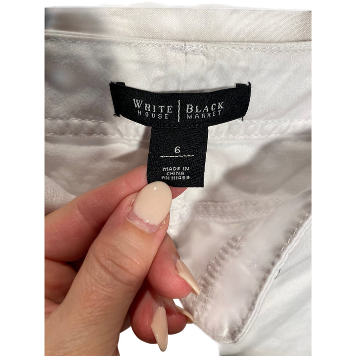White House Black Market Women's White Cargo Style Pants Size 6