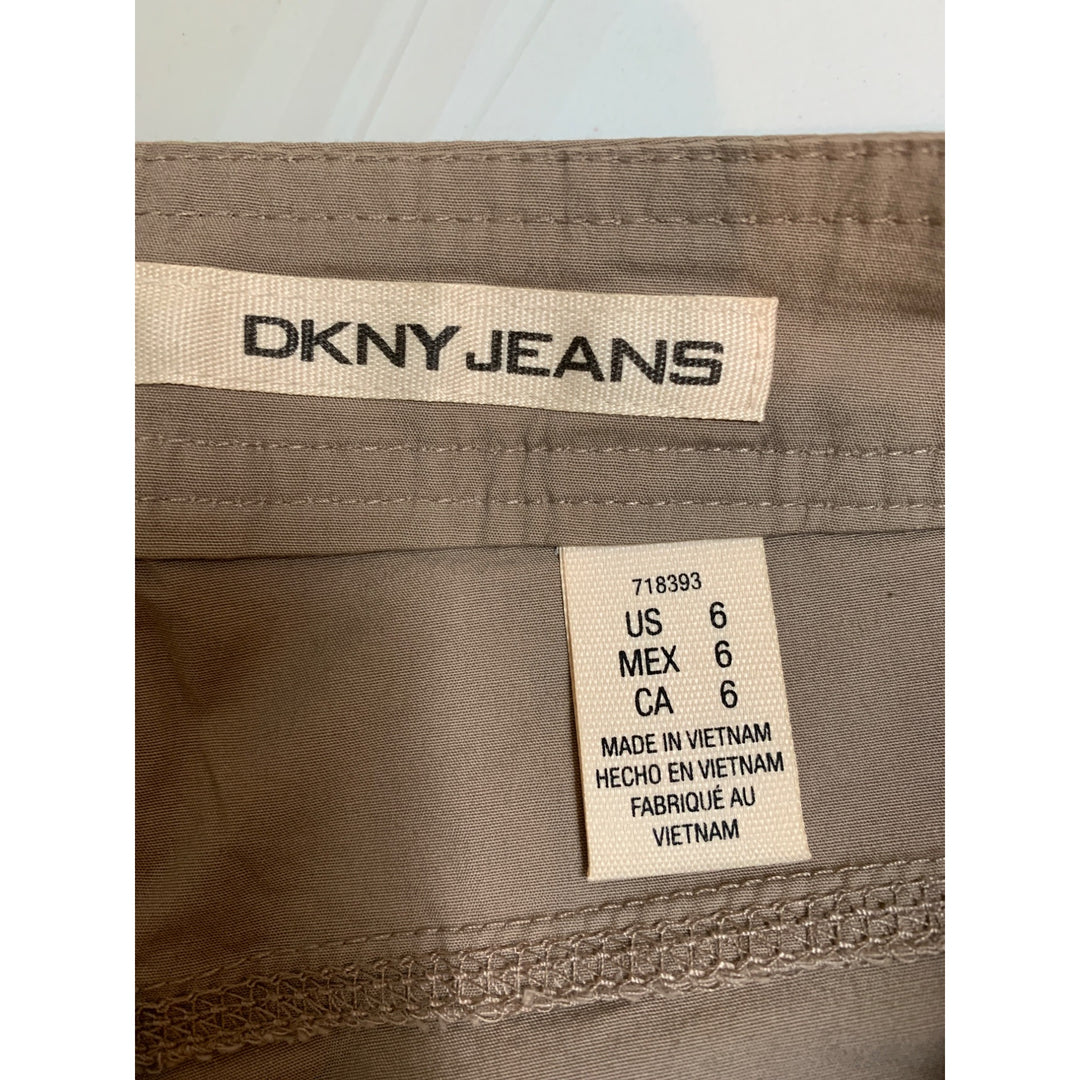 DKNY Jeans Womens Beige Capri Pants With Tie Hem - Size 6