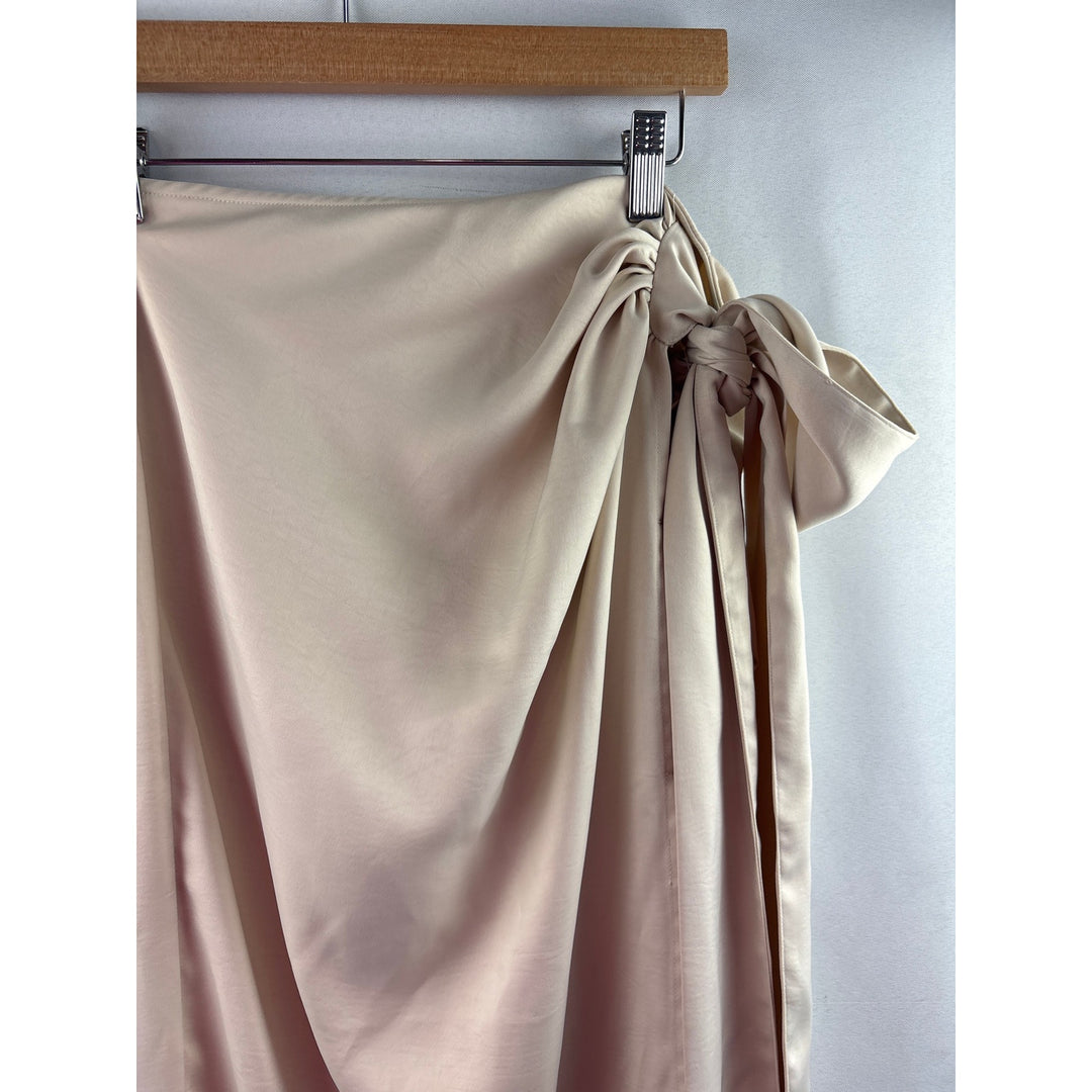 Women’s Meshki Large Champagne Satin Skirt w/ Sode knot