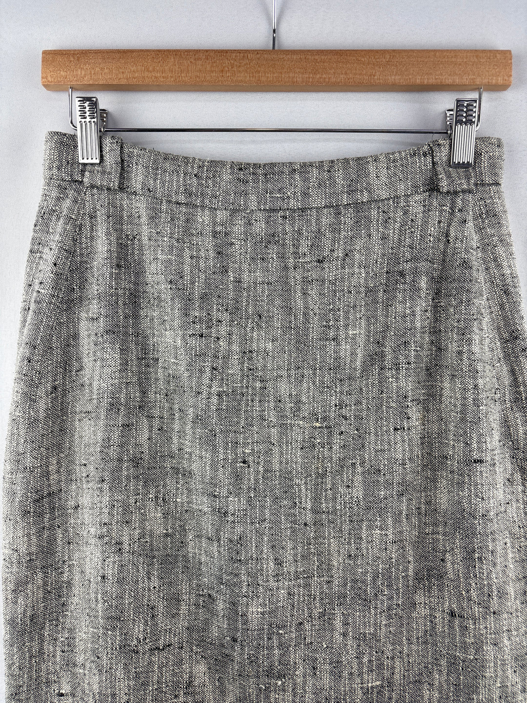 Women’s Max Mara Light Gray Tweed Pencil Skirt