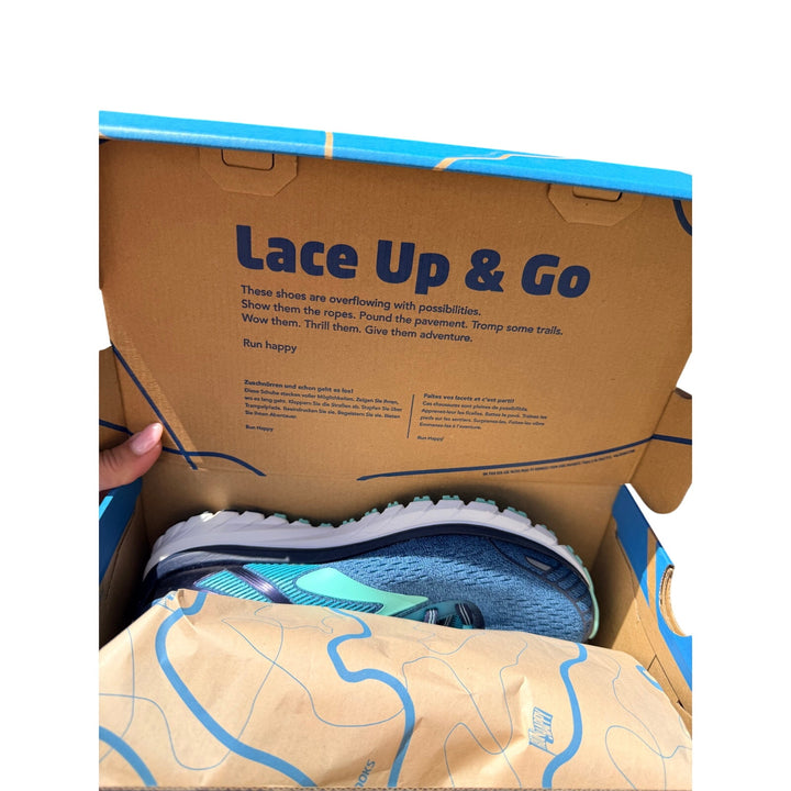 New In Box Brooks Running Shoes Women&