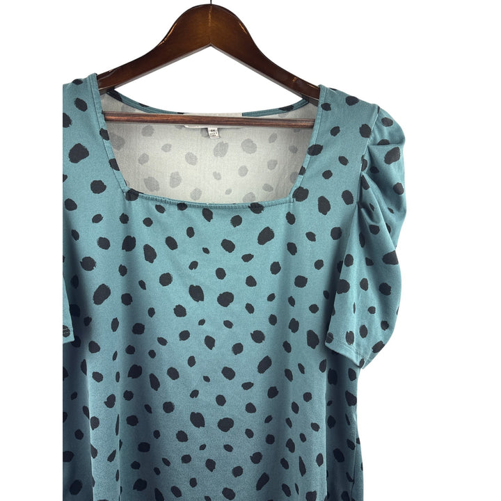 Women’s Socialite Curve Size 0X Blue Puff Sleeved Blouse w/ Black Polka Dots